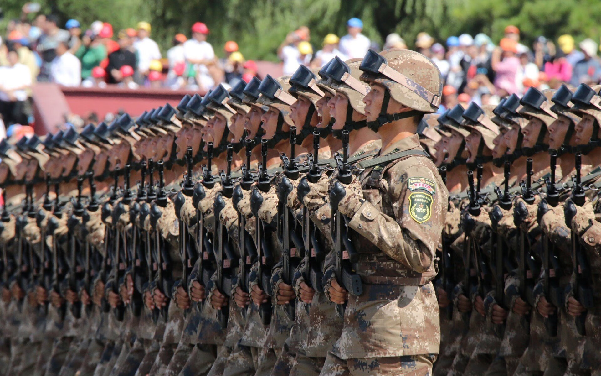 开云平台-英超冠军悬念：战局千变万化，惊喜不断！，英超 冠军