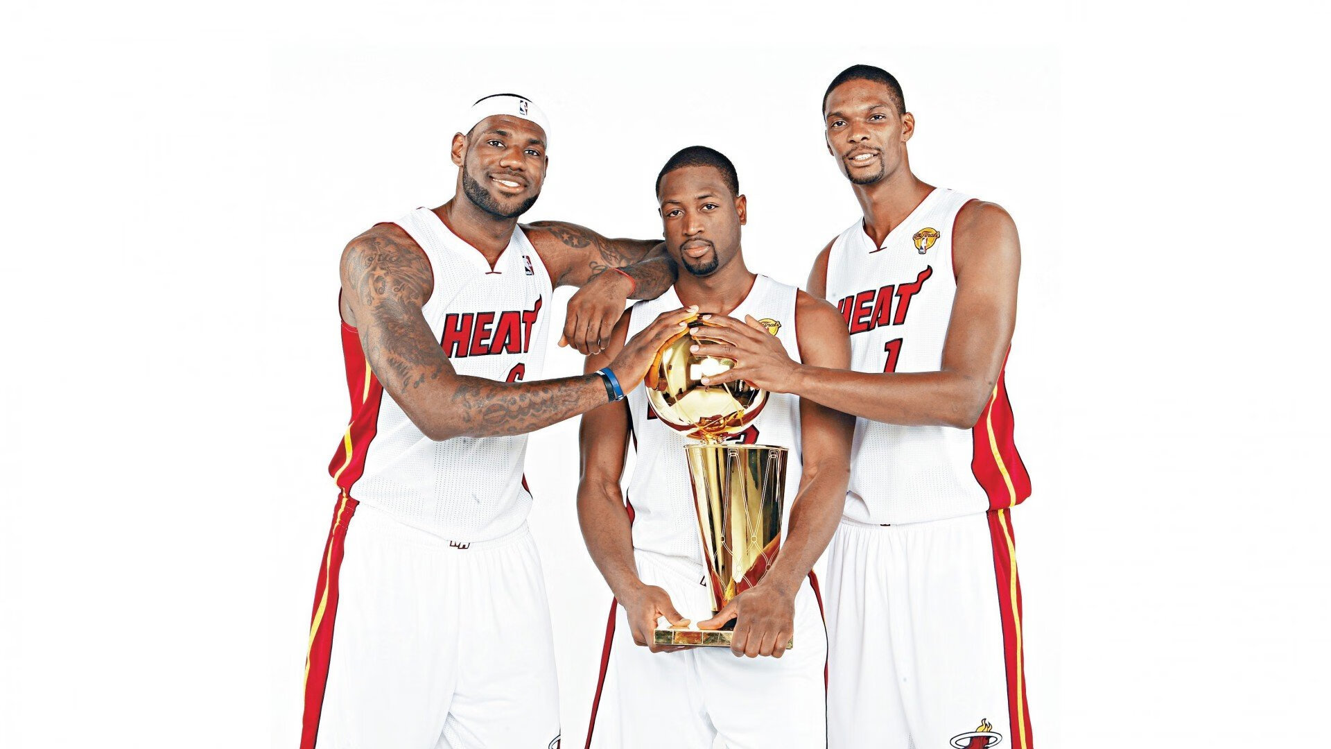 跨国车迷聚会：不同文化的狂欢盛典，中国跨国汽车公司